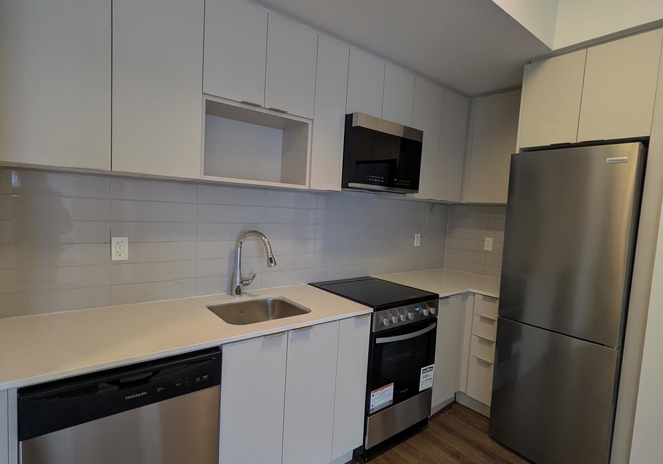 4569-kingston-road-scarborough-ontario-e12952158