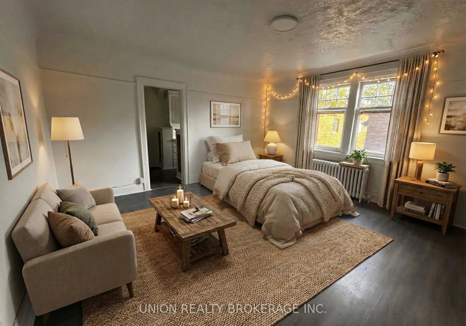 2393-queen-street-e-toronto-ontario-e12953854