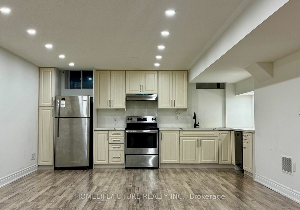 2642-sapphire-drive-pickering-ontario-e12954050