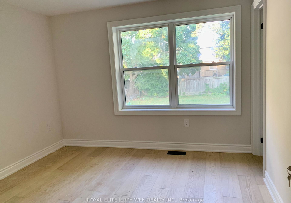 38-thorncroft-crescent-ajax-ontario-e12954558