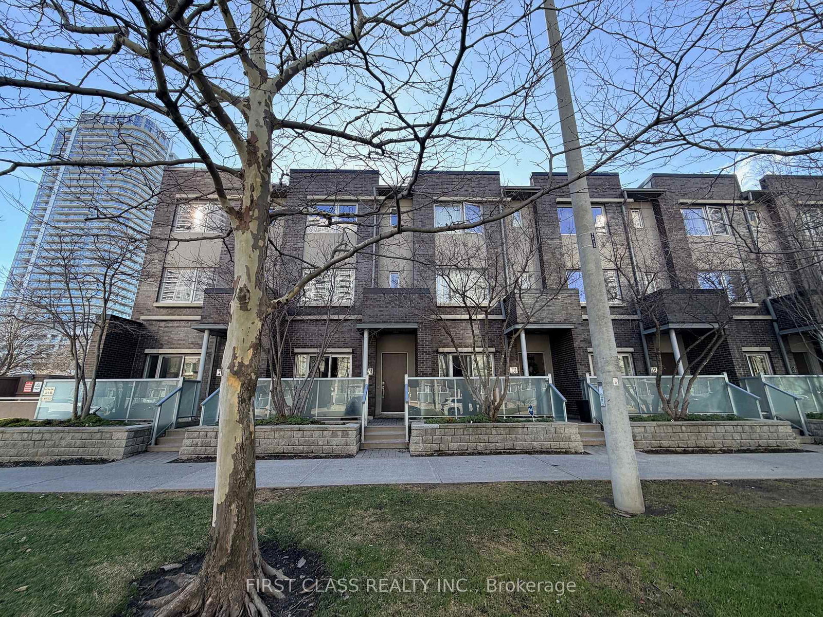315-village-green-square-scarborough-ontario-e12956982