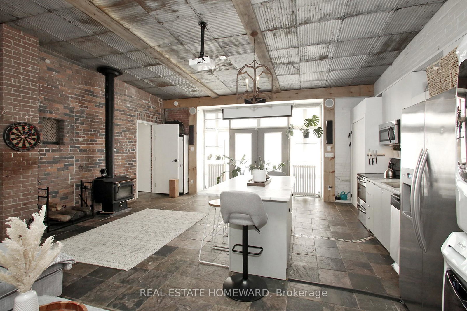 147-boston-avenue-toronto-ontario-e12957132