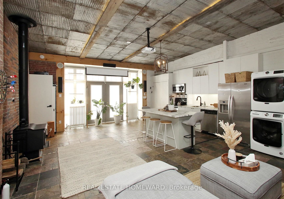 147-boston-avenue-toronto-ontario-e12957132