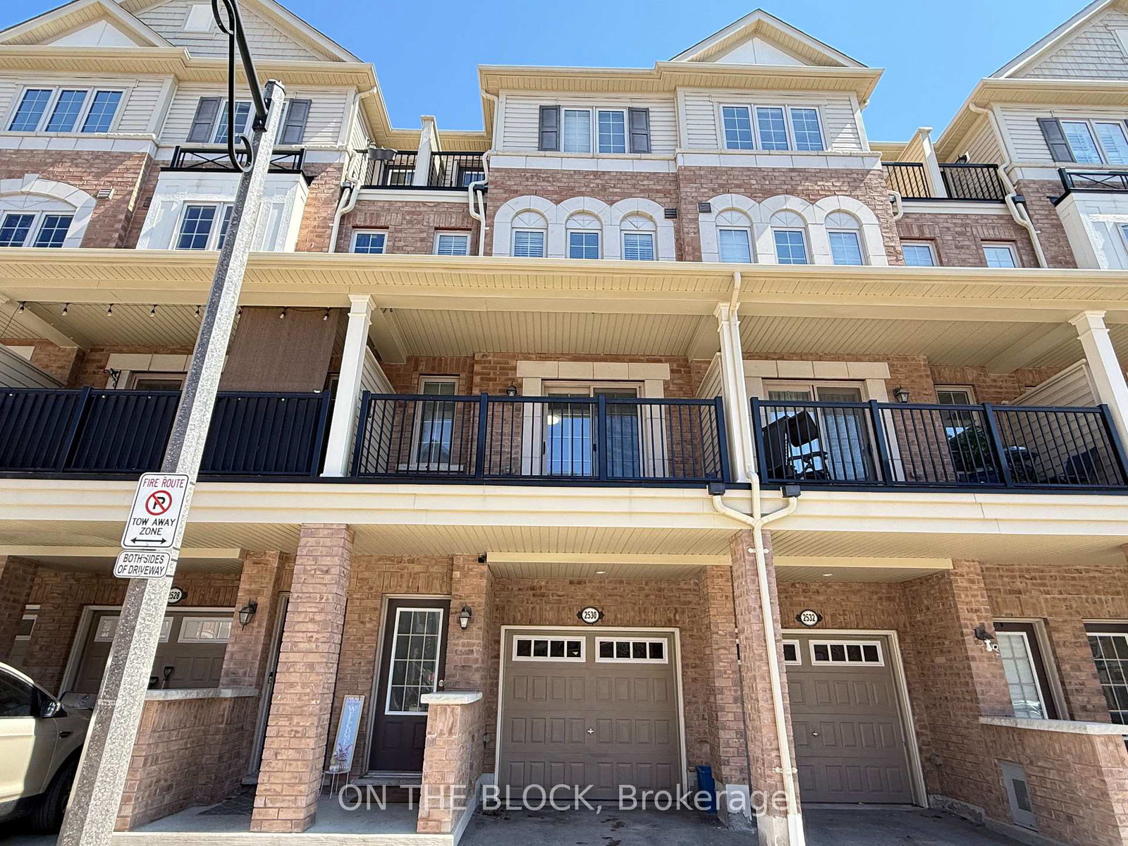 2530-rosedrop-path-oshawa-ontario-e12958160