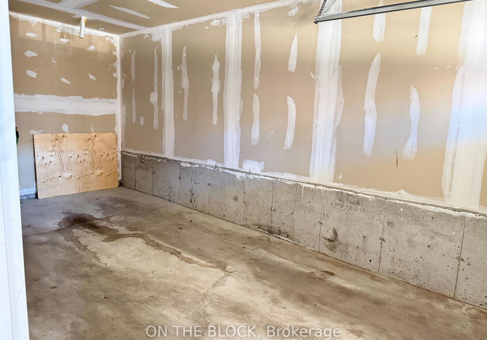 2530-rosedrop-path-oshawa-ontario-e12958160