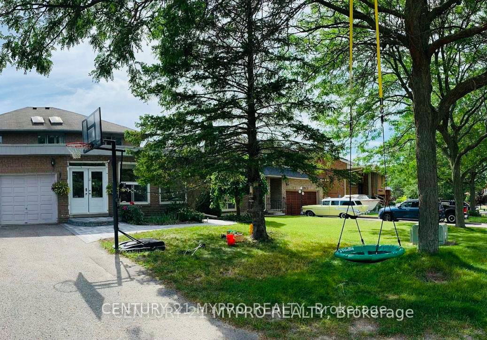 575-lombardy-avenue-oshawa-ontario-e12958376