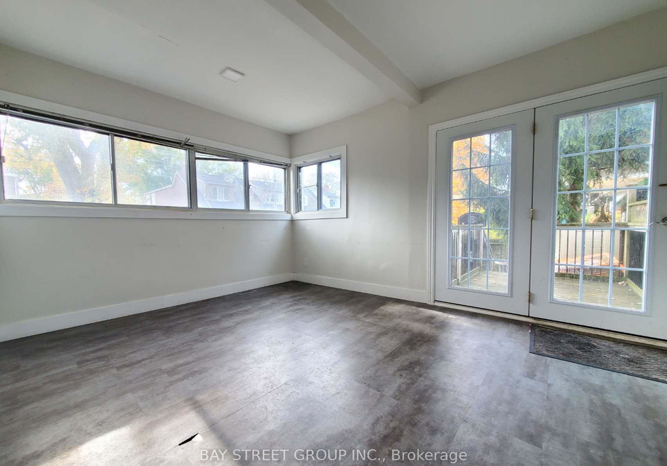 212-monarch-park-avenue-east-york-ontario-e12958594