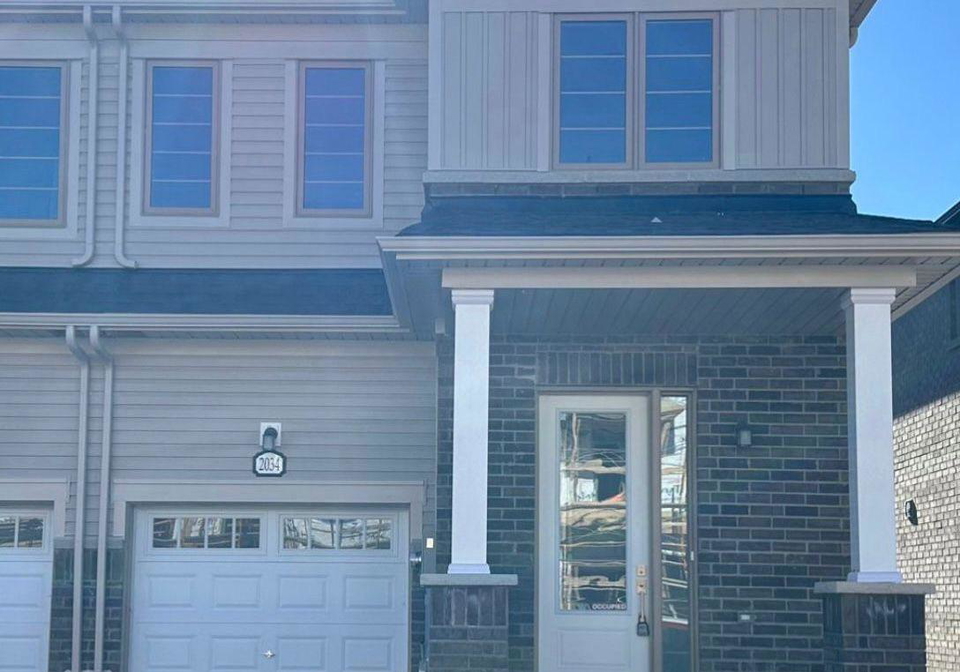 2034-cameron-lott-crescent-oshawa-ontario-e12959018