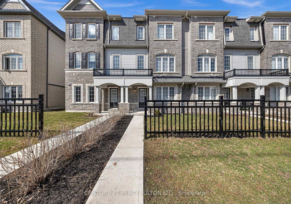 23-honey-crisp-lane-clarington-ontario-e12959300