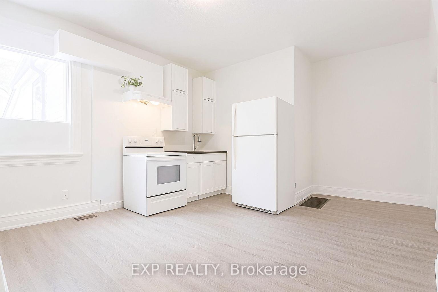 207-gamble-avenue-east-york-ontario-e12960214