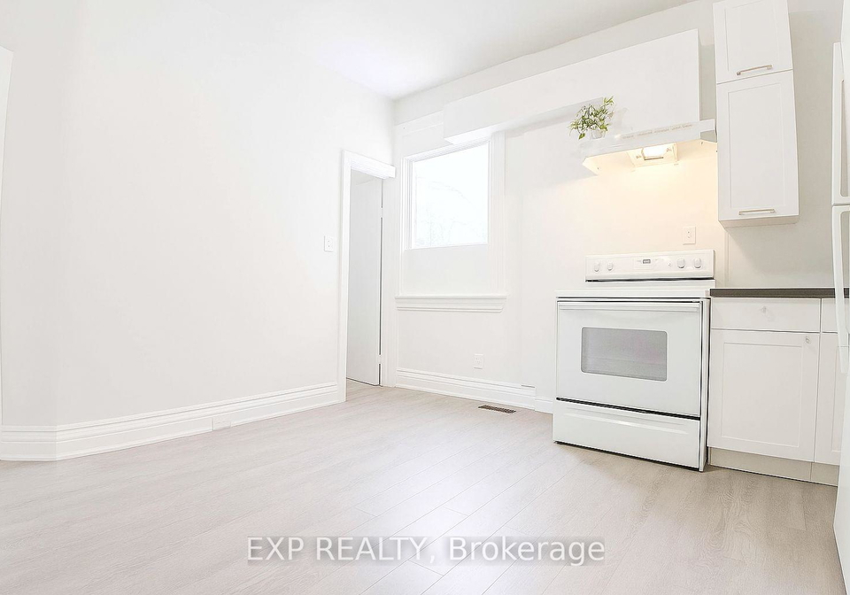207-gamble-avenue-east-york-ontario-e12960214