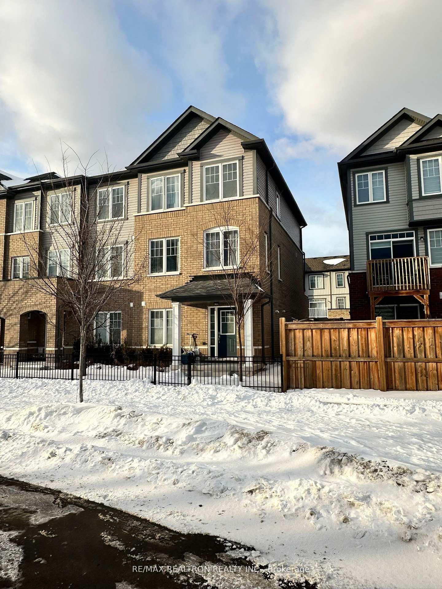 835-atwater-path-oshawa-ontario-e12960968