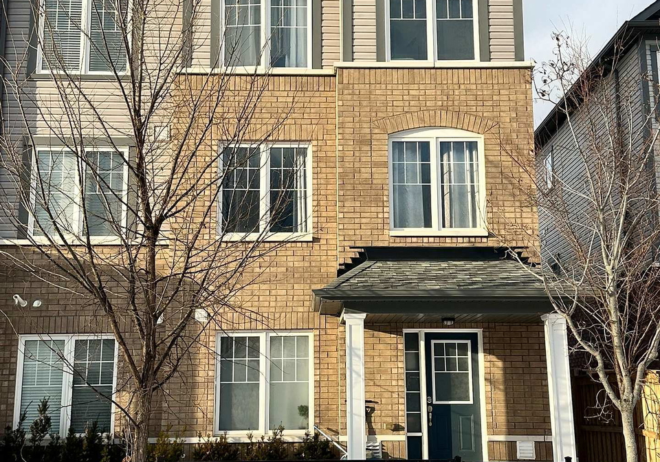 835-atwater-path-oshawa-ontario-e12960968