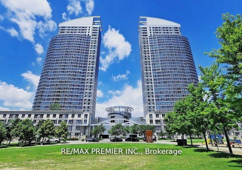 36-lee-centre-drive-scarborough-ontario-e12961908