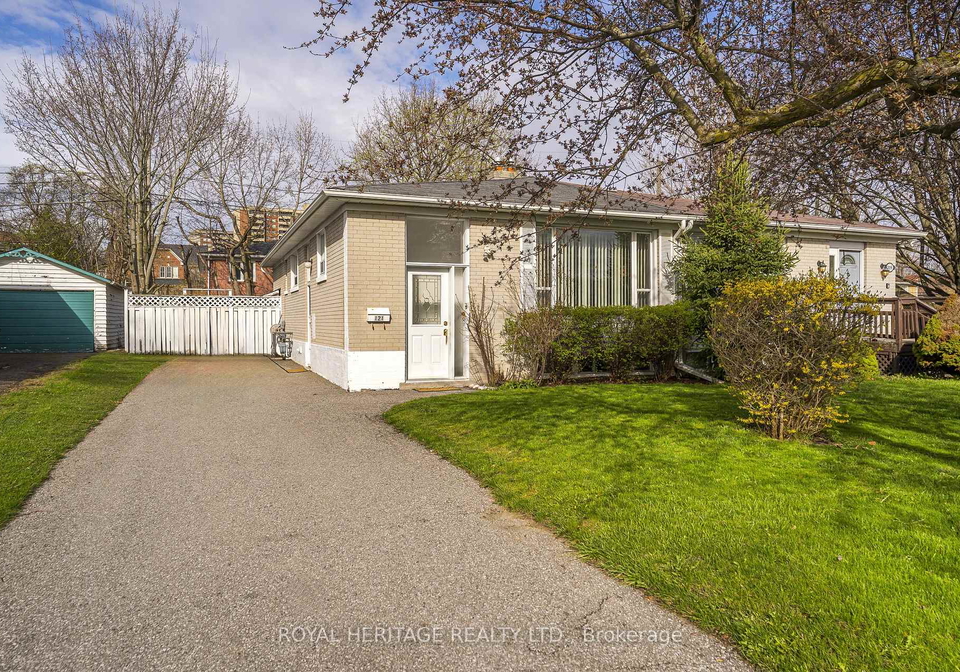 121-tulloch-drive-ajax-ontario-e12962680
