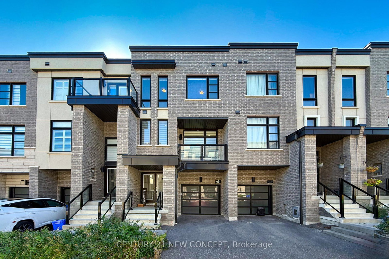 1671-hidden-valley-glen-pickering-ontario-e12963480