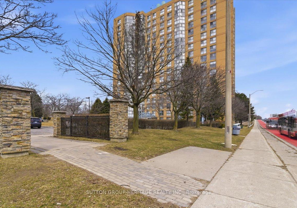90-dale-avenue-scarborough-ontario-e12963688