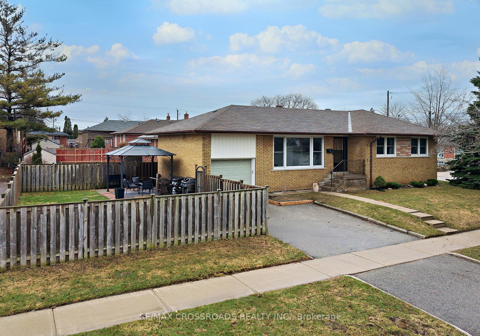 32-kim-court-scarborough-ontario-e12964130