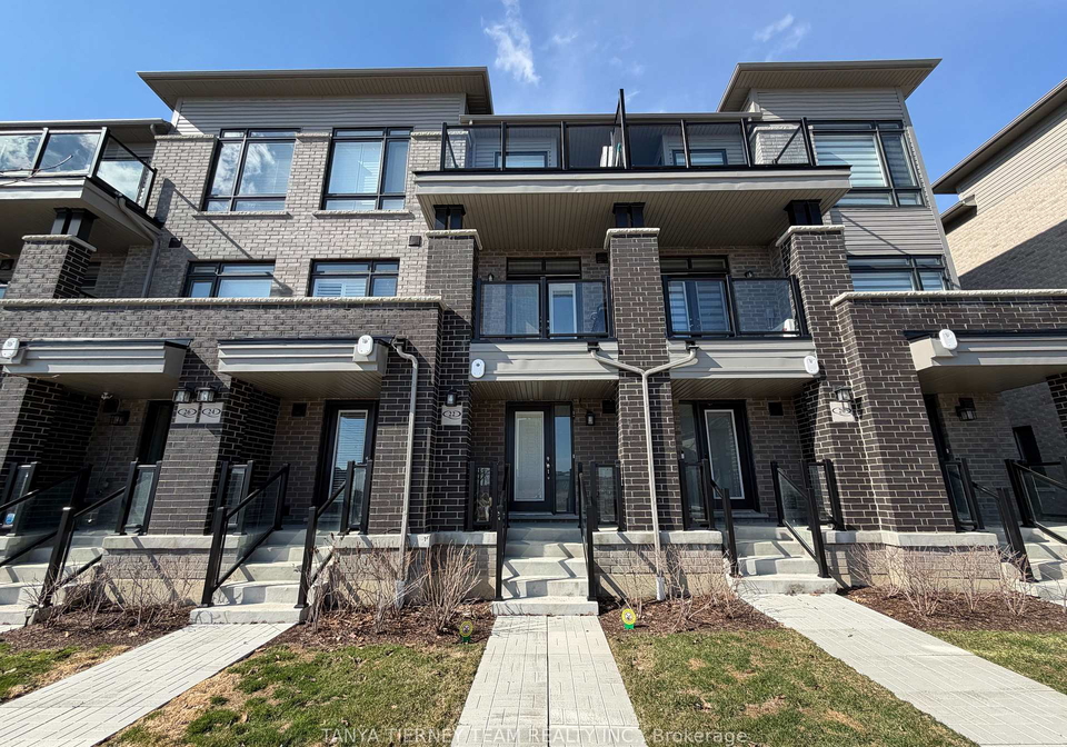 22-esquire-way-whitby-ontario-e12964920