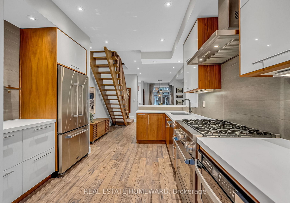 3-howie-avenue-toronto-ontario-e12965042
