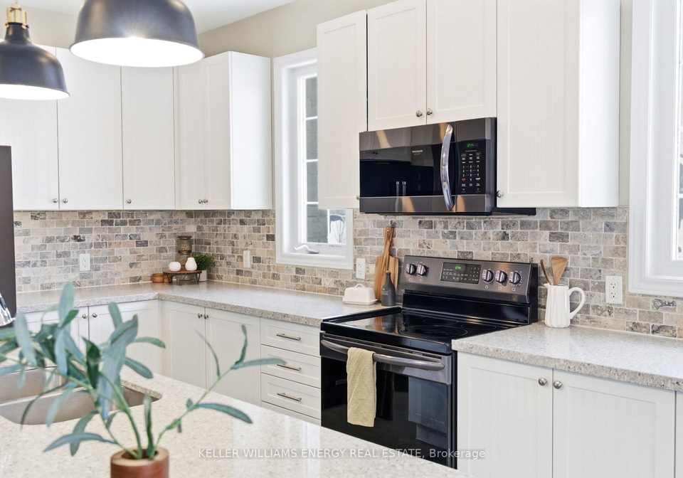 219-crombie-street-clarington-ontario-e12965224