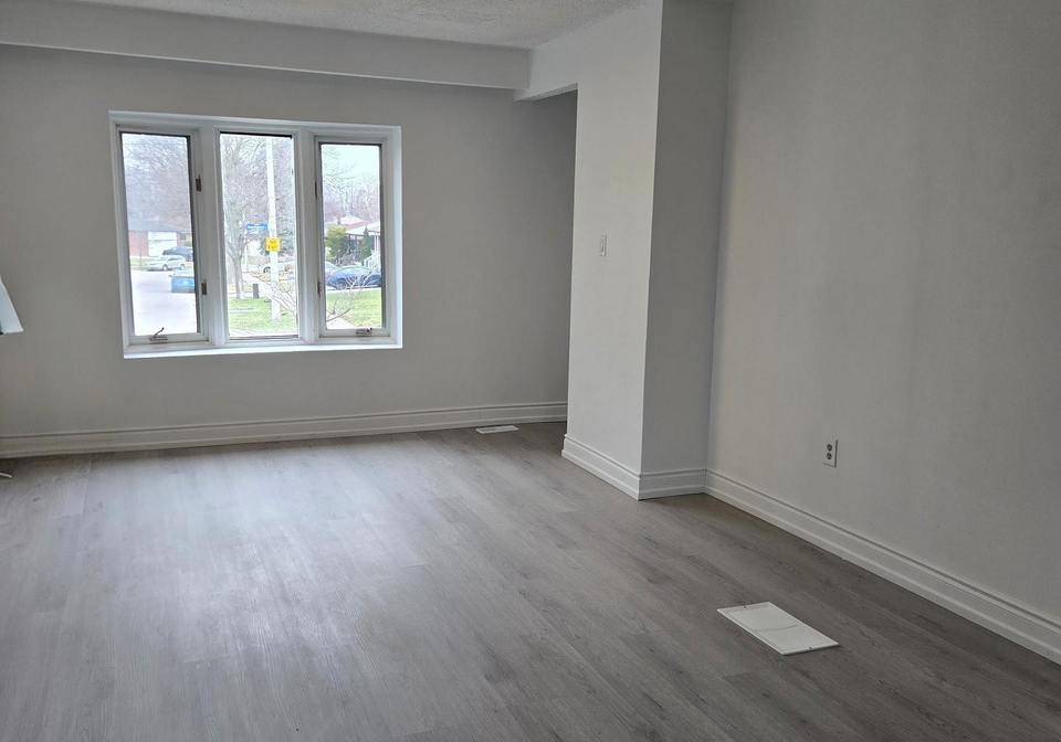 176-beechgrove-drive-scarborough-ontario-e12965554