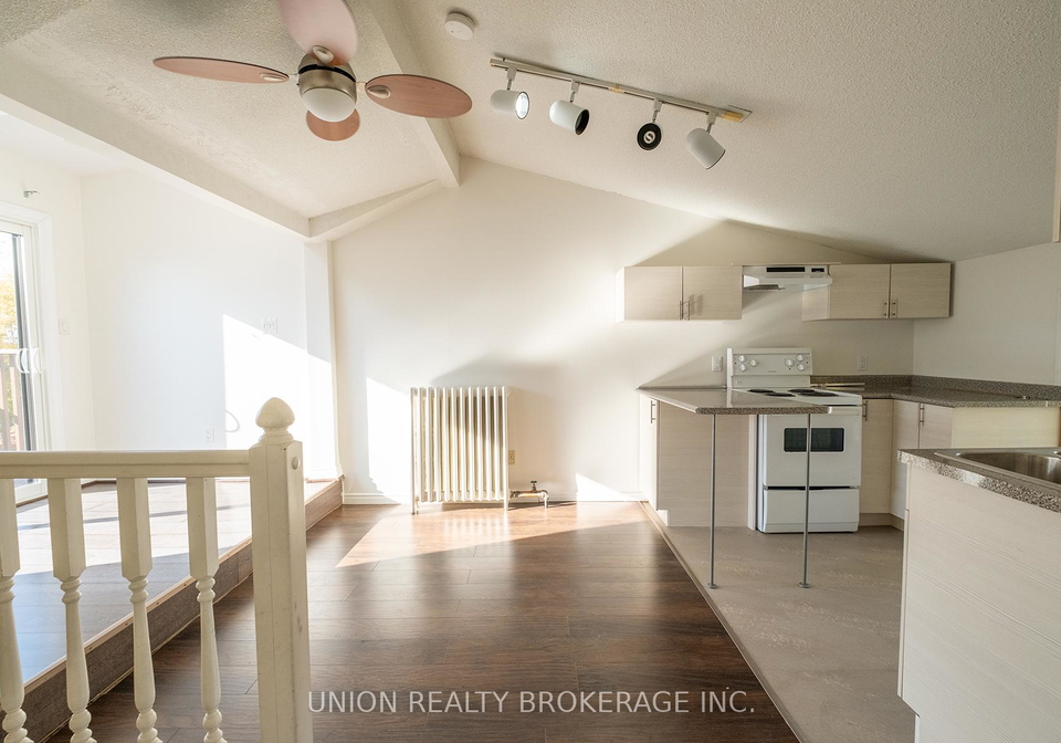 110-hubbard-boulevard-toronto-ontario-e12965710