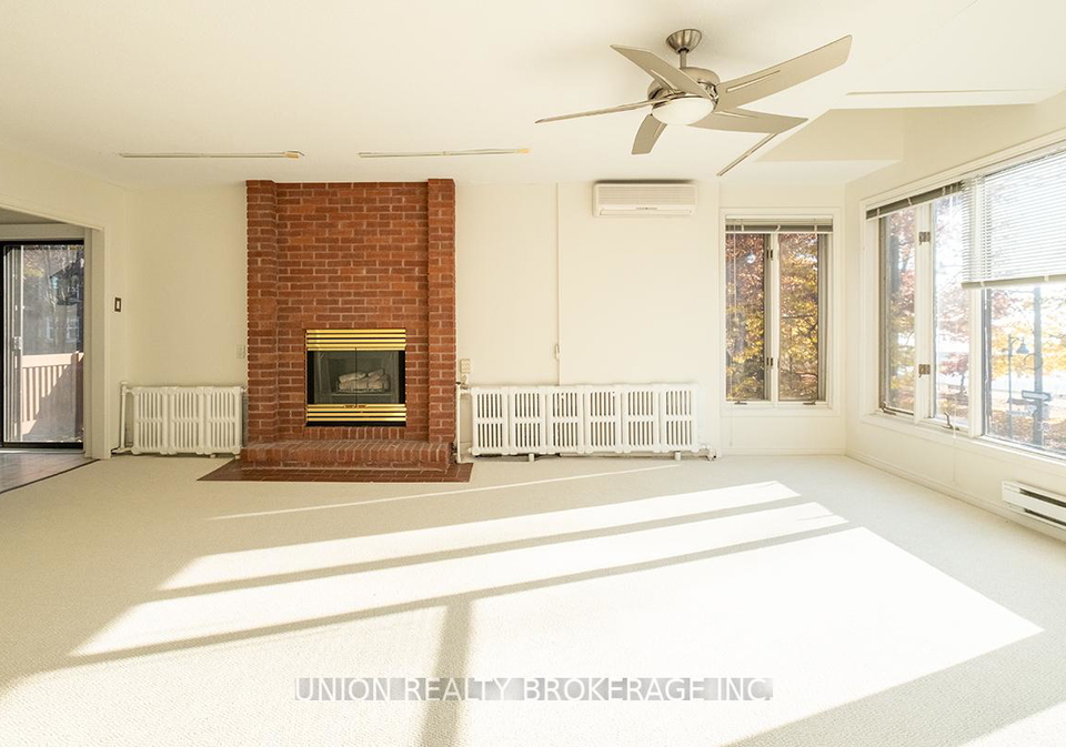 110-hubbard-boulevard-toronto-ontario-e12965792