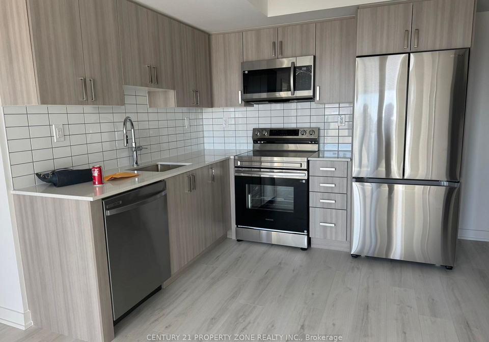 1010-sandy-beach-road-pickering-ontario-e12966210