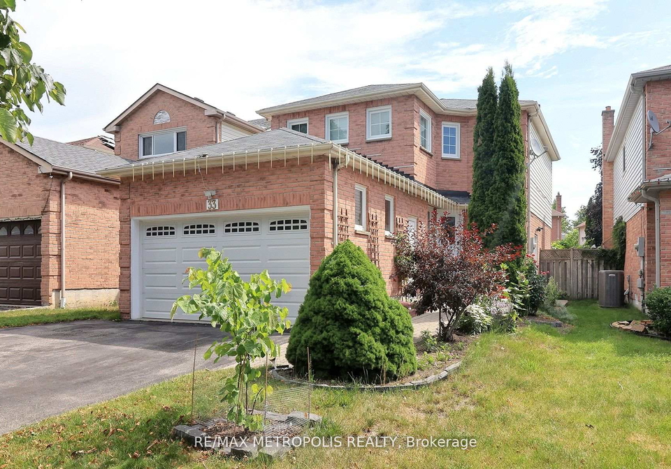 33-lipton-crescent-whitby-ontario-e12968218