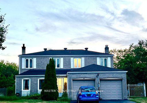 16-farmington-crescent-scarborough-ontario-e12968436