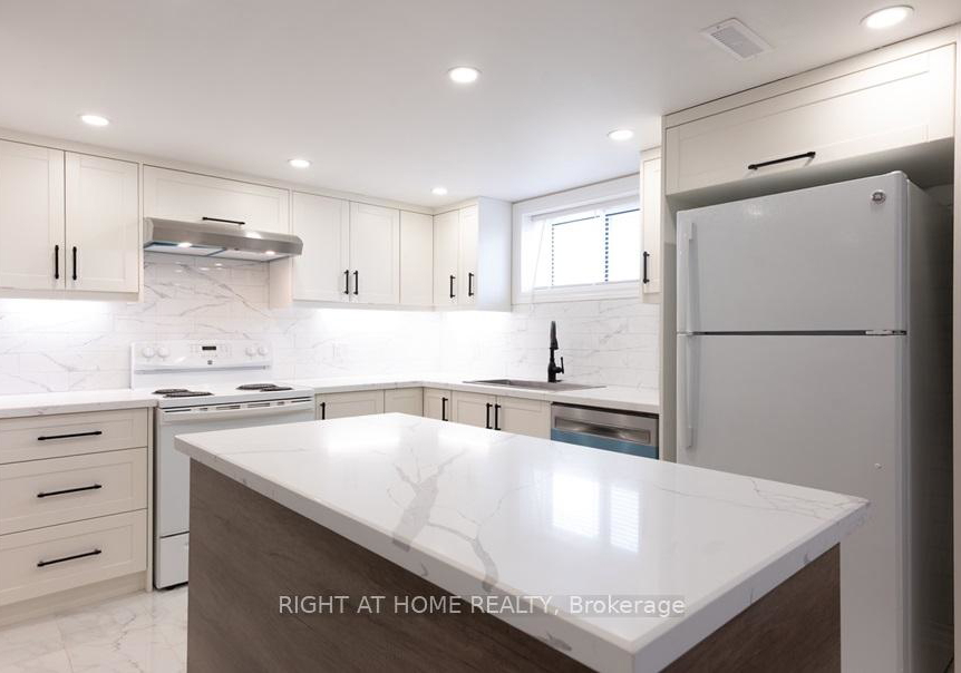 6-bellvare-crescent-scarborough-ontario-e12968452