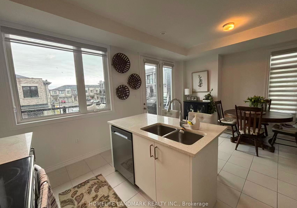 63-sorbara-way-whitby-ontario-e12968584