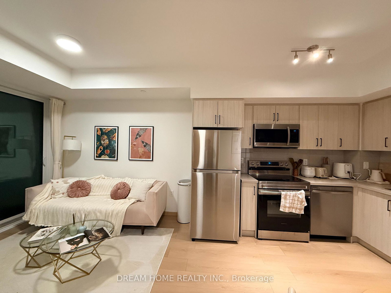3429-sheppard-avenue-e-scarborough-ontario-e12968738