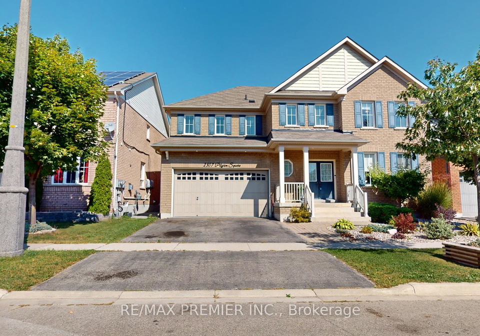 2307-pilgrim-square-oshawa-ontario-e12968752