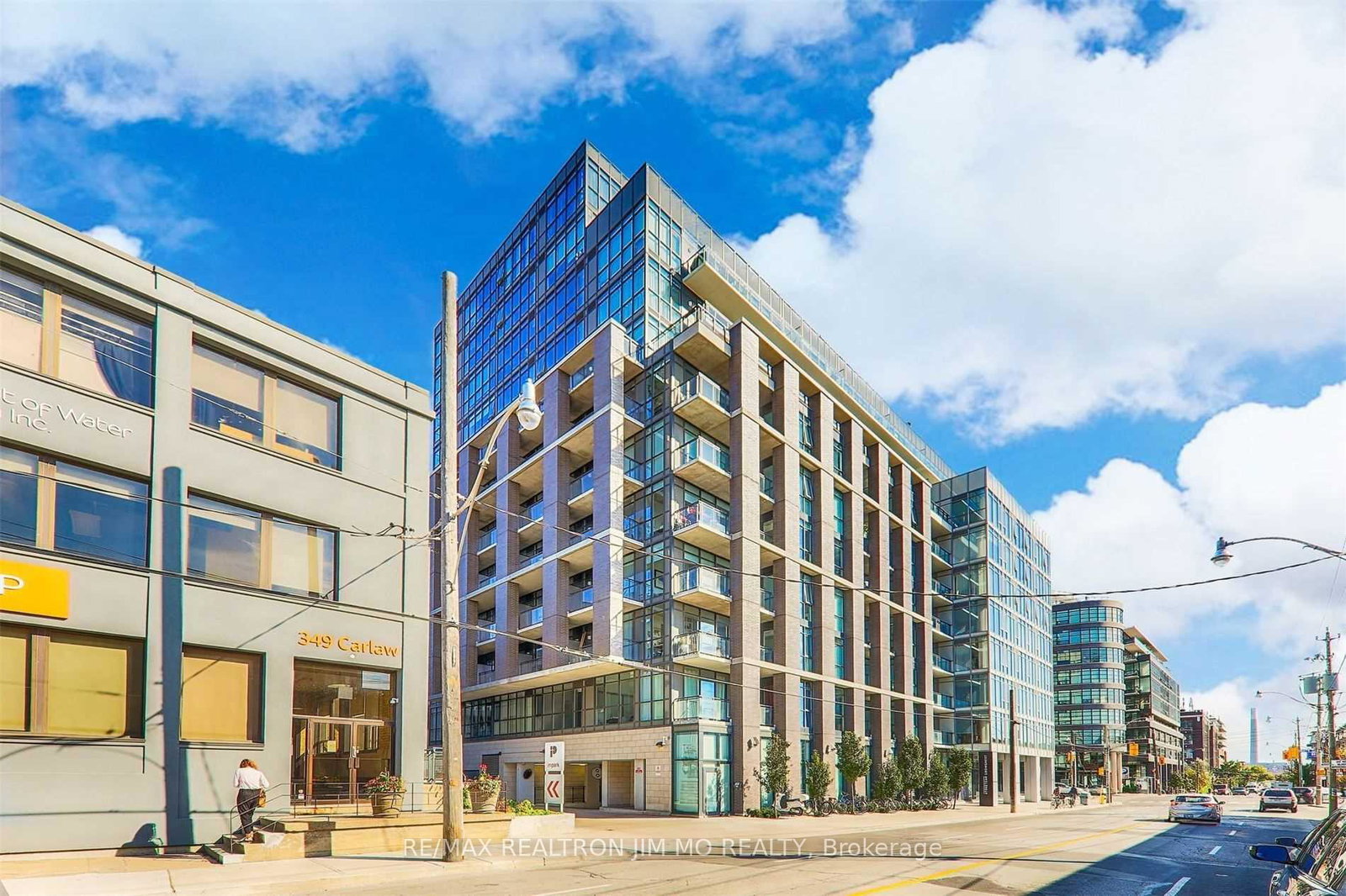 1190-dundas-street-e-toronto-ontario-e12968826