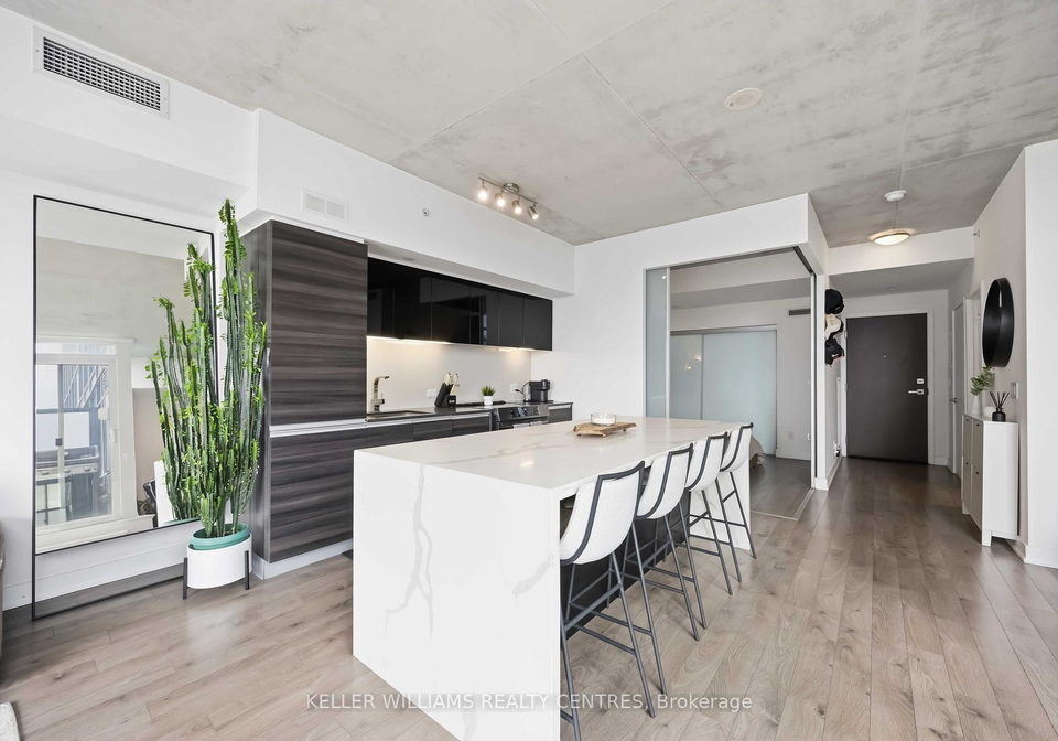 1190-dundas-street-e-toronto-ontario-e12968984