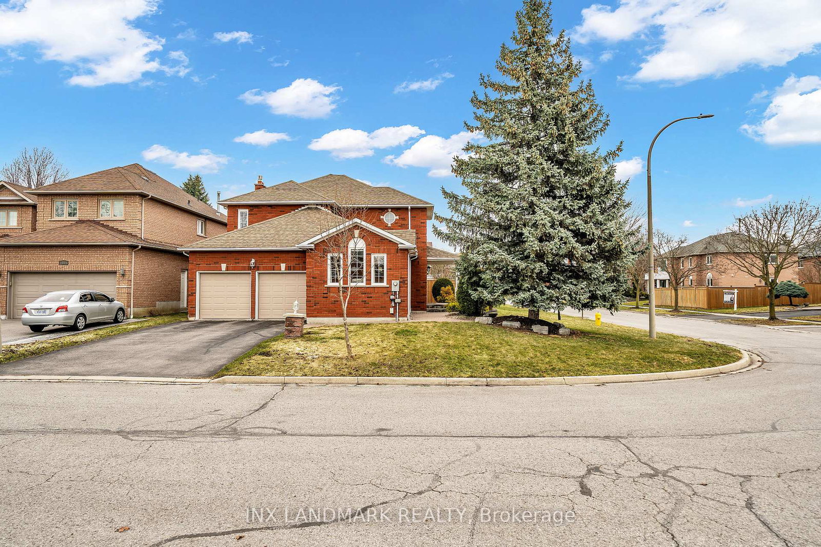 16-bancroft-crescent-whitby-ontario-e12969188