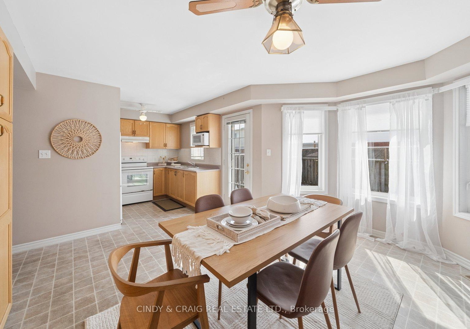 127-richfield-square-clarington-ontario-e12969228