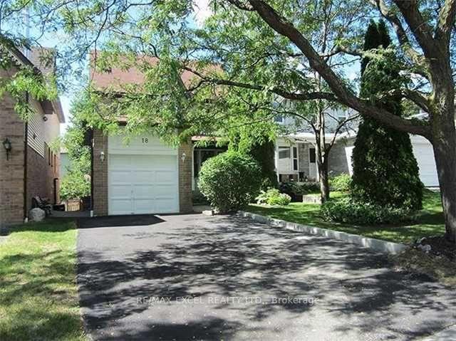 18-ducatel-crescent-ajax-ontario-e12969466