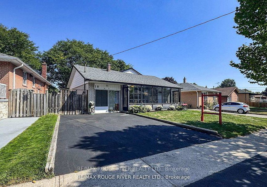 18-darlingside-drive-scarborough-ontario-e12969624