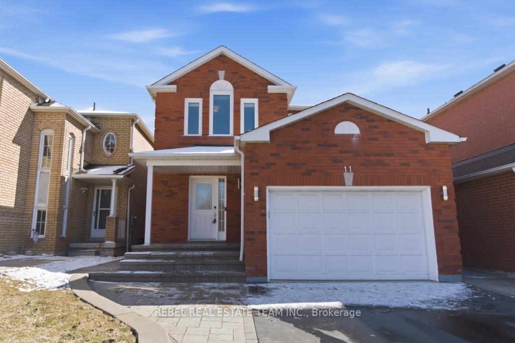 11-booth-crescent-ajax-ontario-e12969628
