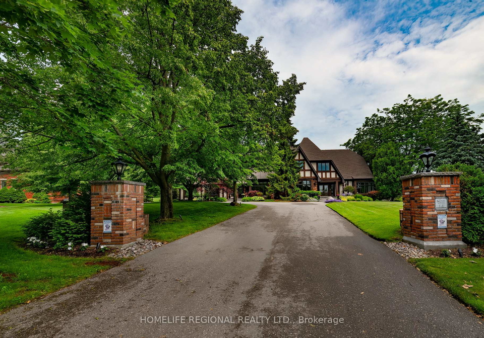 14-buggey-lane-ajax-ontario-e12969768