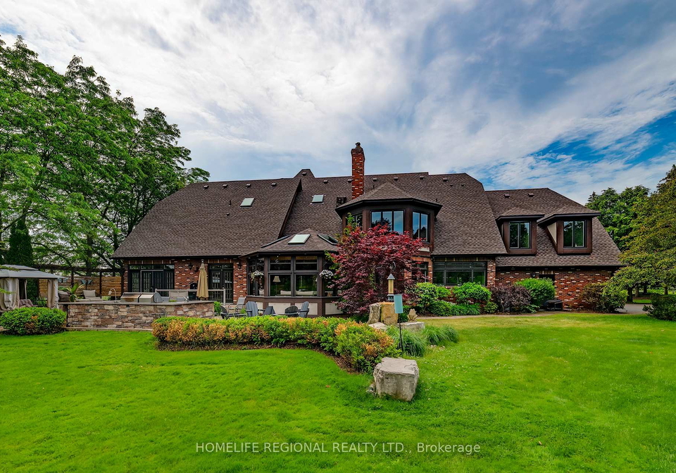14-buggey-lane-ajax-ontario-e12969768