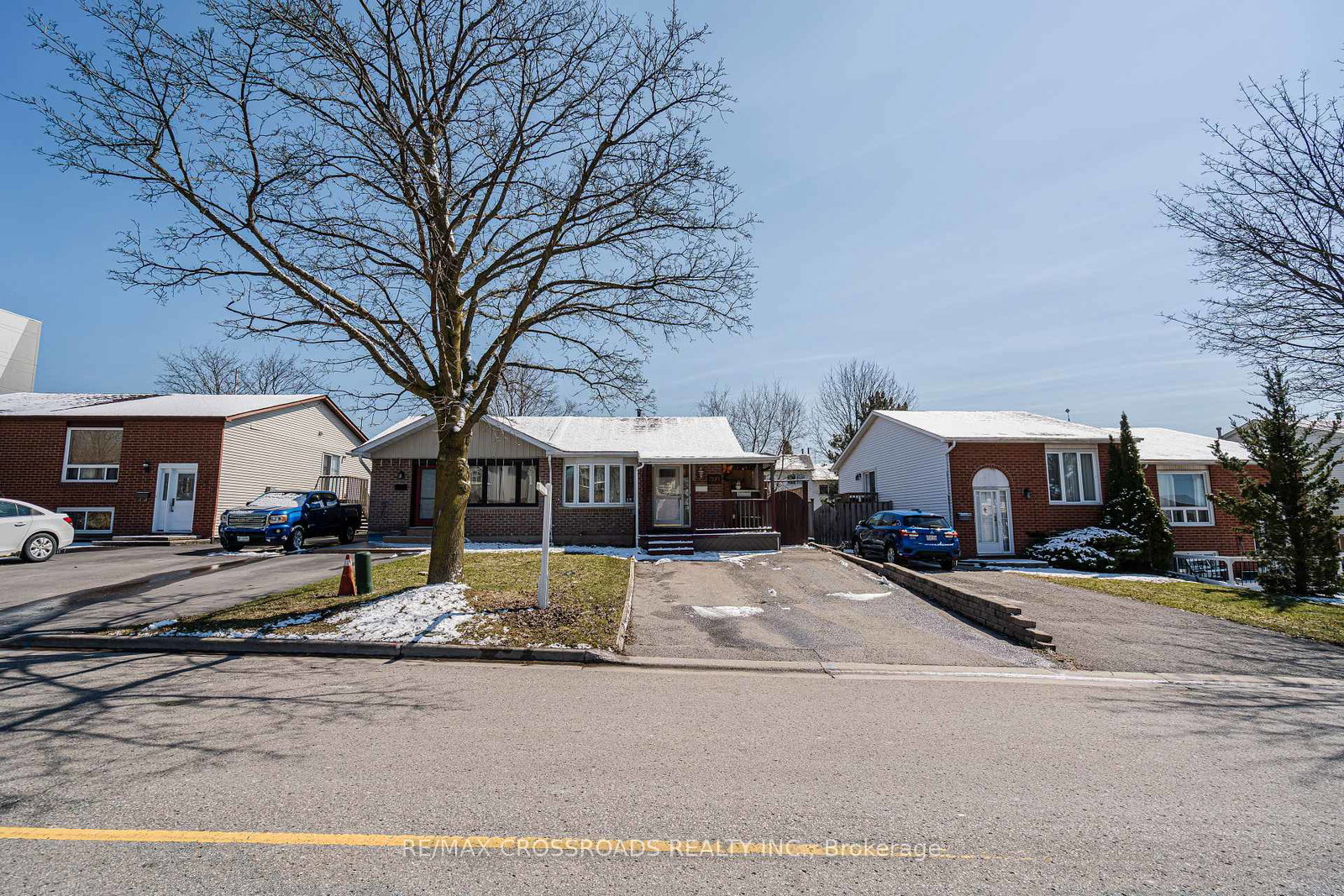 809-monaghan-avenue-oshawa-ontario-e12970472