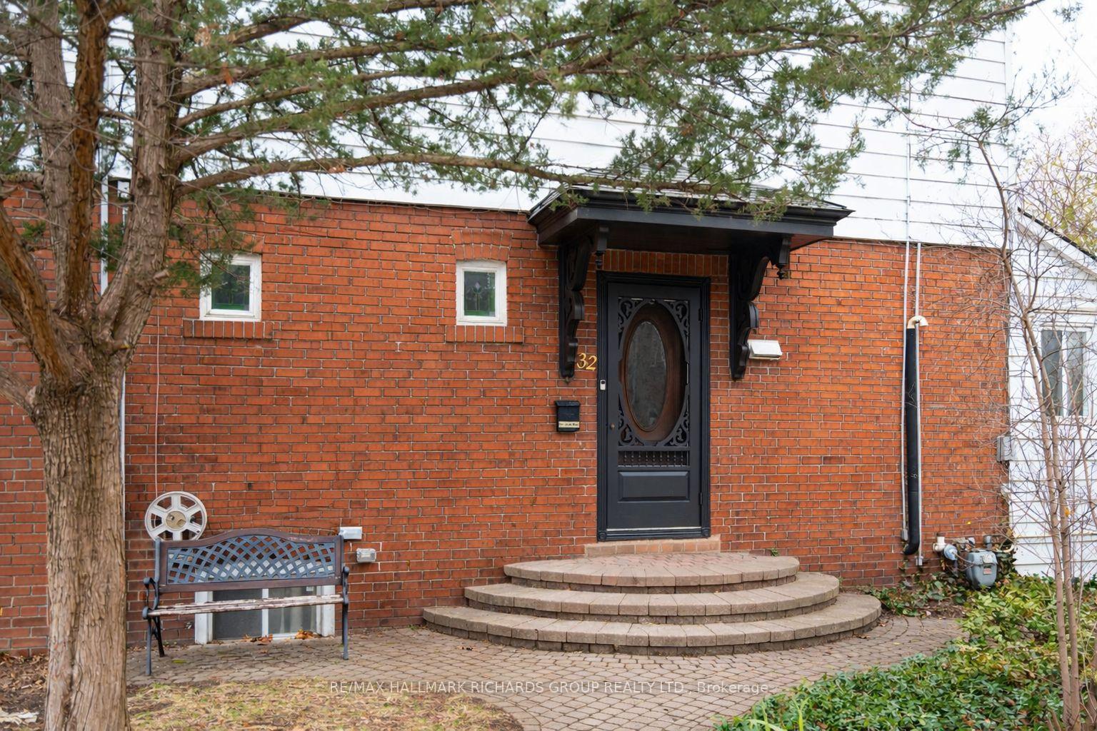 32-costain-avenue-toronto-ontario-e12970586