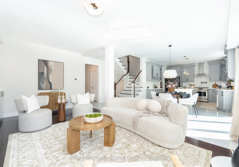 2355-pilgrim-square-oshawa-ontario-e12970860