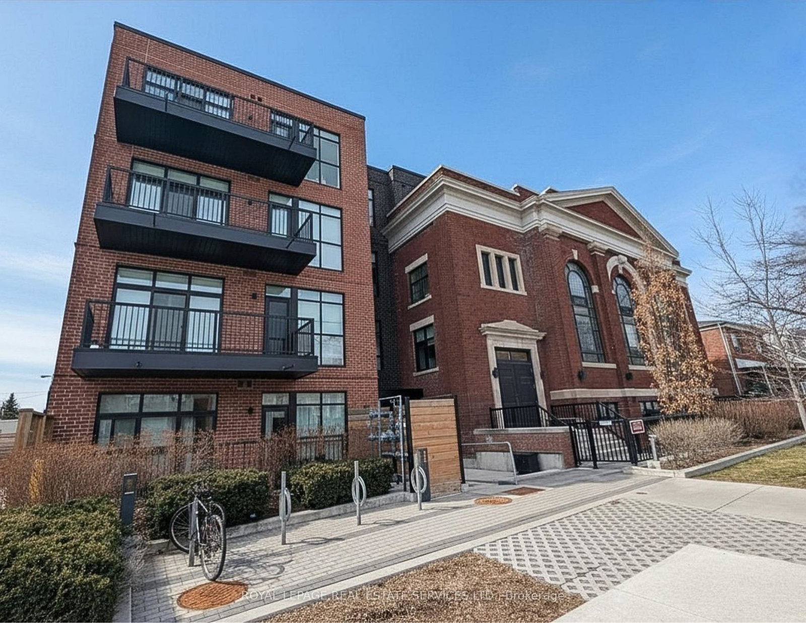 14-dewhurst-boulevard-east-york-ontario-e12971410