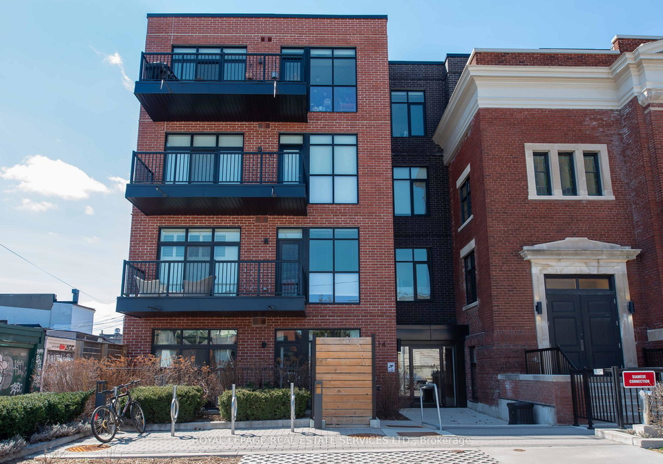 14-dewhurst-boulevard-east-york-ontario-e12971410