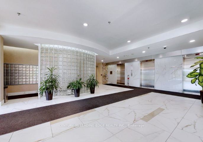 2550-lawrence-avenue-scarborough-ontario-e12971472